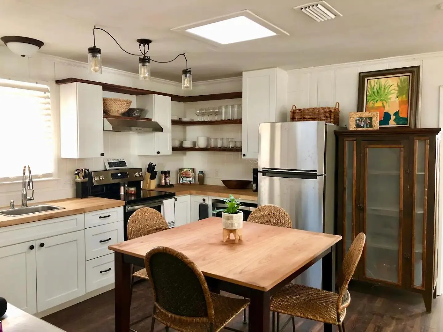 Surf Shack - Steps To The Beach, Lush Fenced Backyard By Beach Haven Vacation Rentals Panama City Beach USA