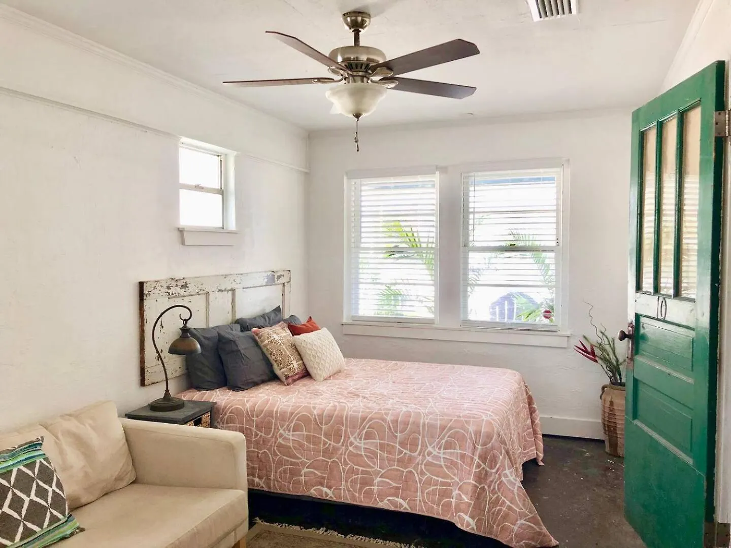 Surf Shack - Steps To The Beach, Lush Fenced Backyard By Beach Haven Vacation Rentals Panama City Beach 0*,  USA